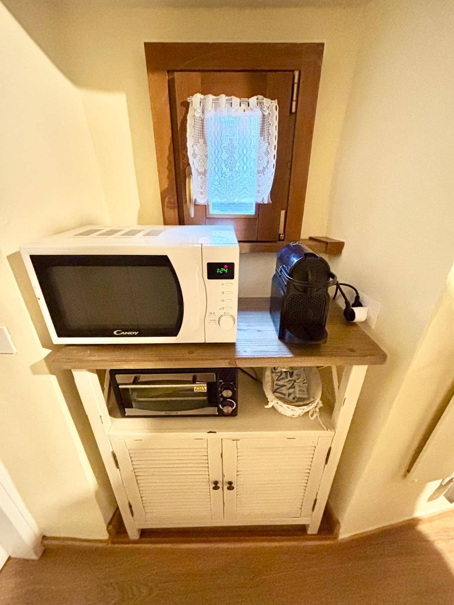 Red House Apartment Gubbio Exterior photo